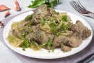 ПЕЧЕНЬ КУРИНАЯ, ЖАРЕННАЯ С ЛУКОМ
