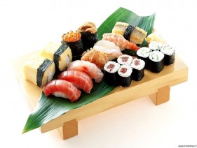 Суши в супермаркете "Сытная площадь"